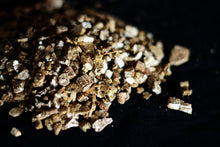 Load image into Gallery viewer, Exfoliated Vermiculite ( Coarse Grade 4 )